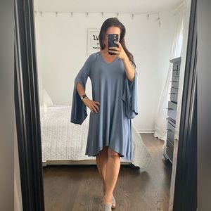 BCBGMaxAzria medium blue knee dress, long sleeve